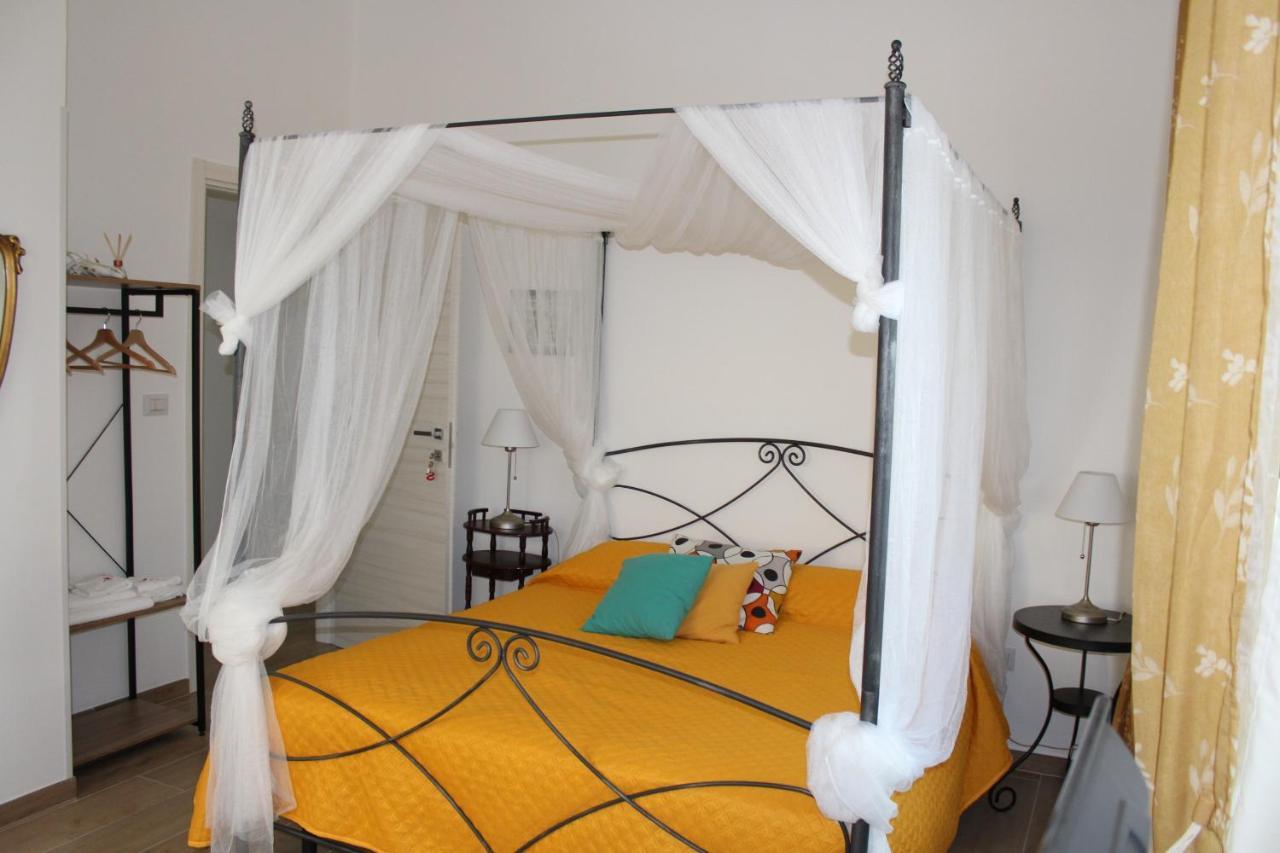Coco & Lisbeth Bed And Breakfast Brindisi Kültér fotó