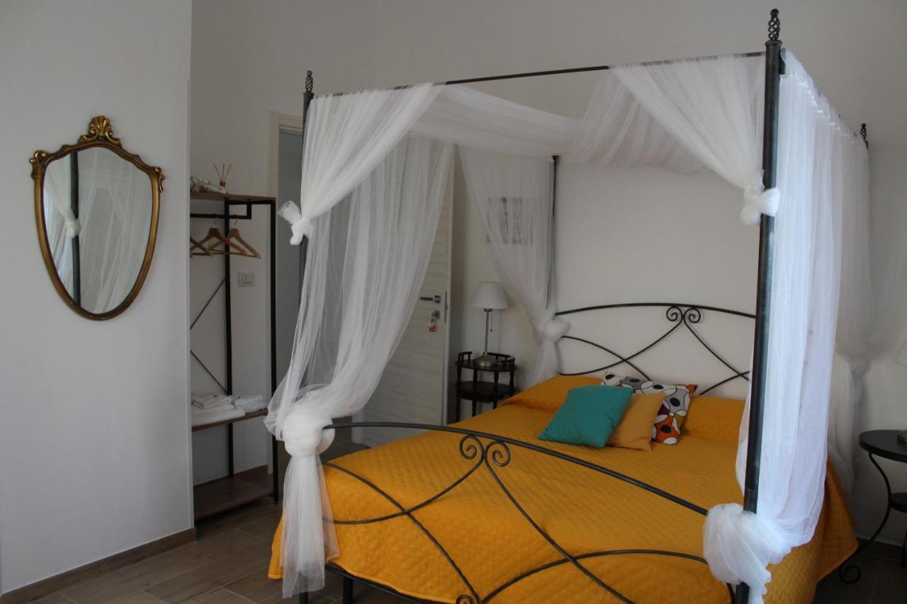 Coco & Lisbeth Bed And Breakfast Brindisi Kültér fotó